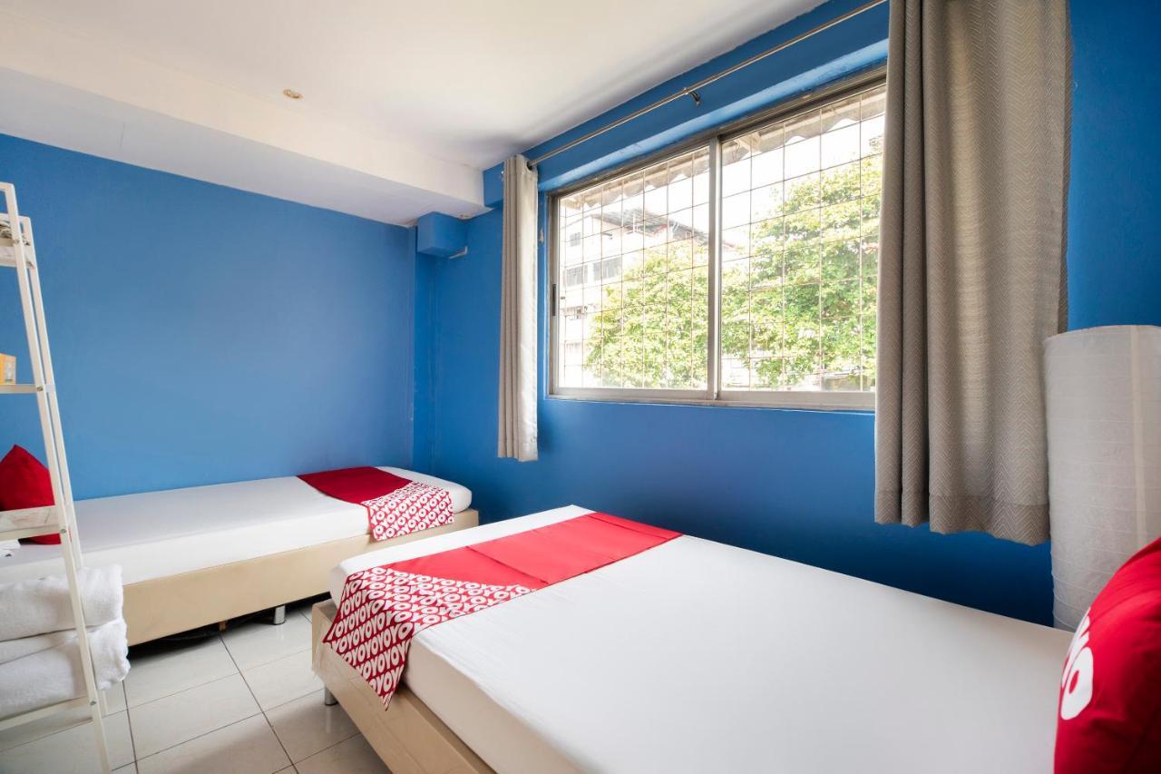 Oyo 618 At Khaosan Hostel (Adults Only) Bangkok Esterno foto