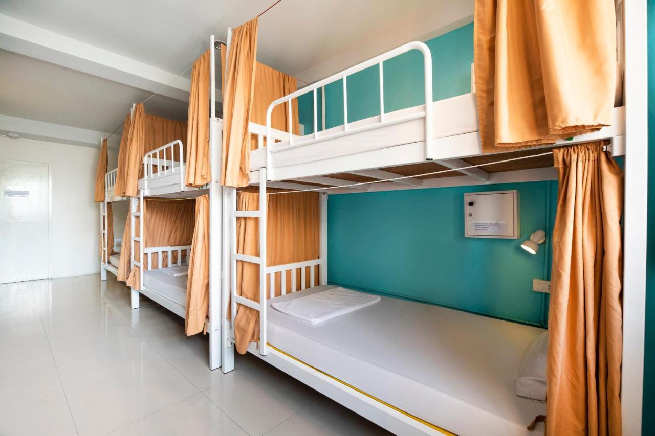 Oyo 618 At Khaosan Hostel (Adults Only) Bangkok Esterno foto