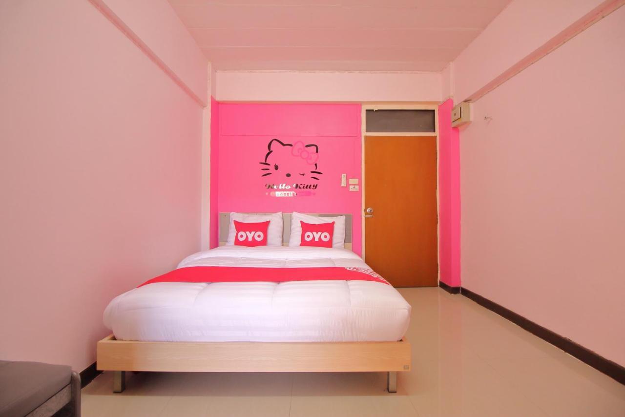 Oyo 618 At Khaosan Hostel (Adults Only) Bangkok Esterno foto